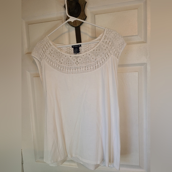 (1073) Architect Petite Woman's Sleeveless Blouse, Size: XLP Color: White - Picture 4 of 12